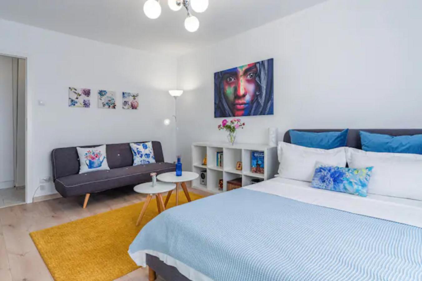 Cosy & Chic Studio Close By Victoria Square Βουκουρέστι Εξωτερικό φωτογραφία
